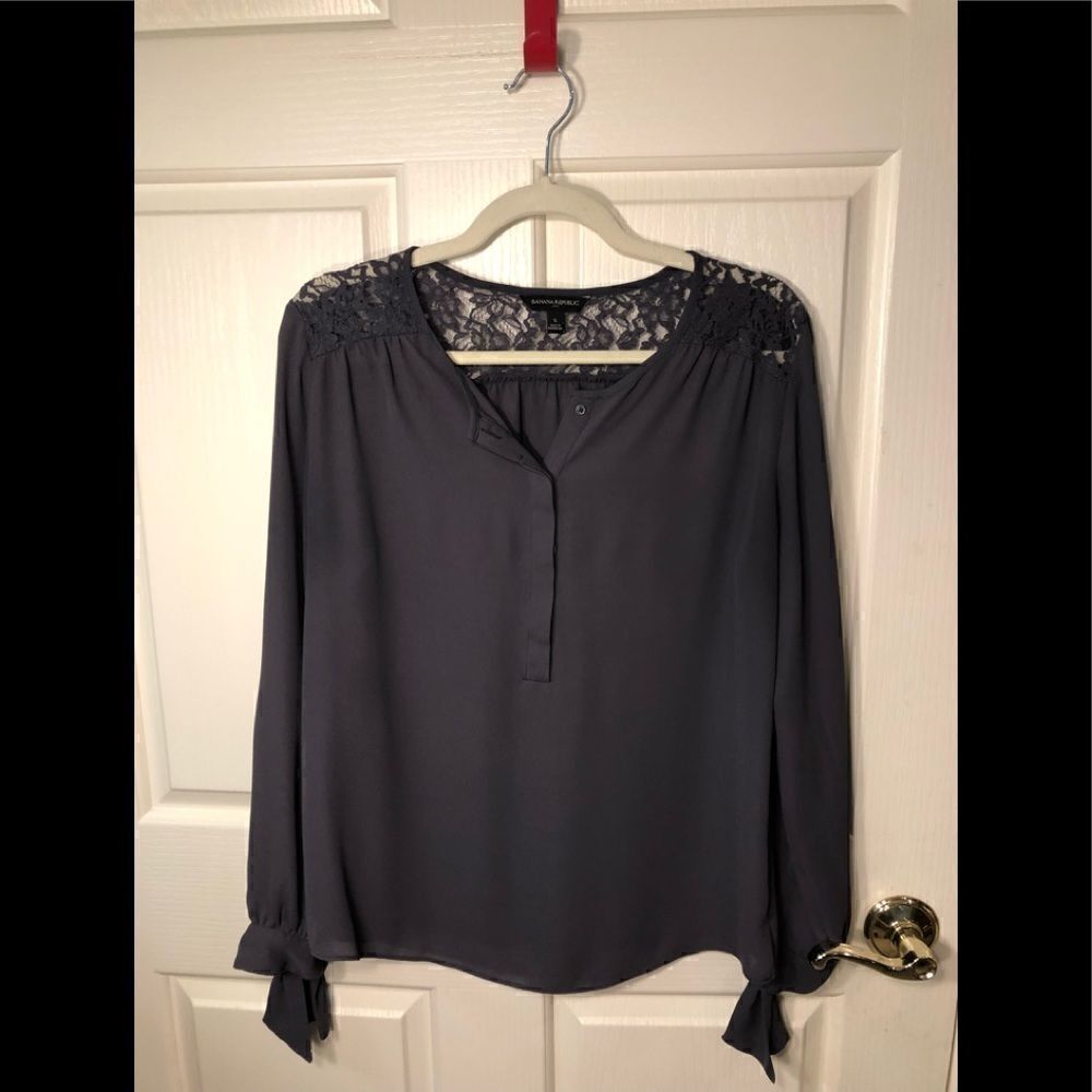 Banana Republic blouse